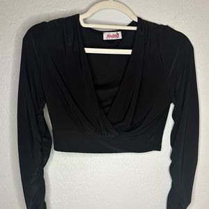 Long sleeve crop top